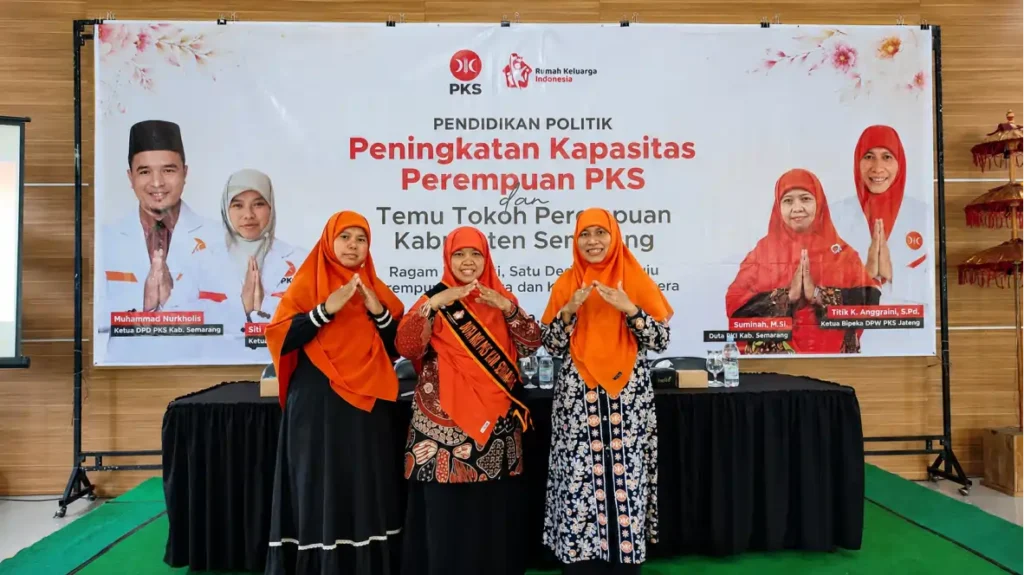 Pantun, Pertemuan Hangat, dan Ajakan Mengambil Peran bagi Perempuan Kabupaten Semarang Pantun, Pertemuan Hangat, dan Ajakan Mengambil Peran bagi Perempuan Kabupaten Semarang
