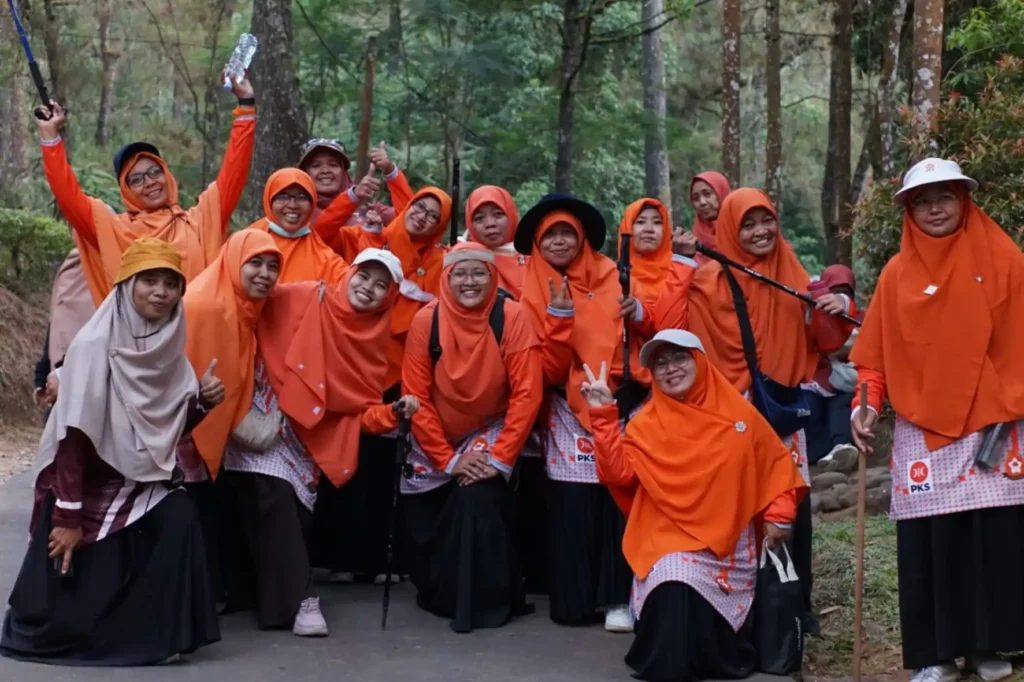 Menyala Emak-Emak Latansa!